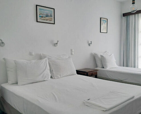 Chambre triple avec vue sur le jardin Chambre triple avec vue sur le jardin